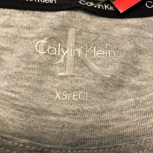 NWT Calvin Klein TShirt - Picture 4 of 7